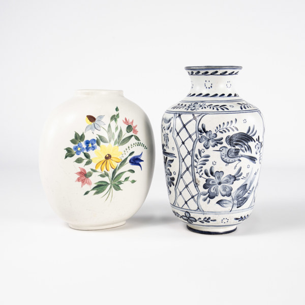 Vaser, 2 st, Rörstrand, bl a Ilse Claesson, högsta 27 cm