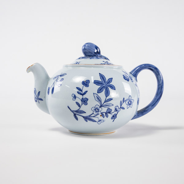 Tekanna, "Ostindia", Rörstrand, höjd 14 cm