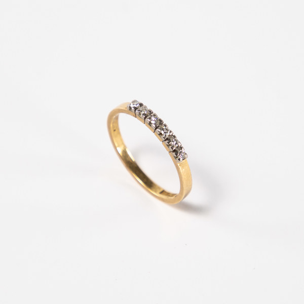 Ring, 18k guld, briljanter, storlek 16,5