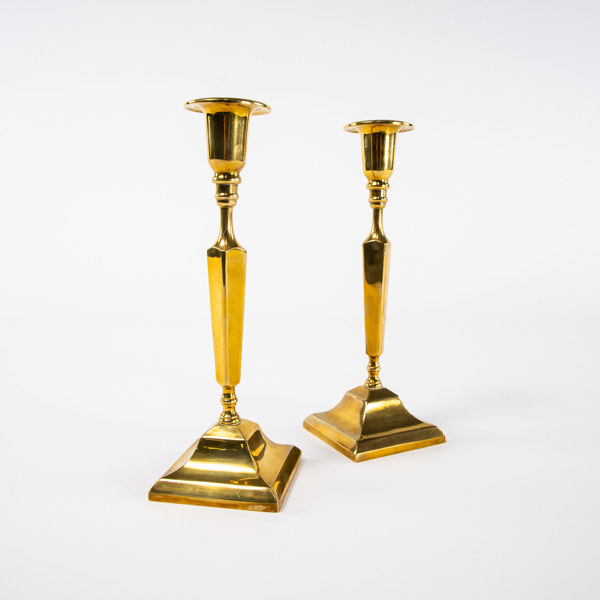 Ljusstakar, ett par, mässing, höjd 23 cm