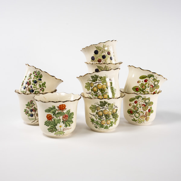 Ytterfoder, 9 st, "Baccae Nordicae", Goebel, höjd 13 cm