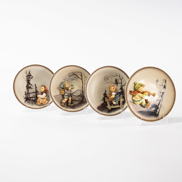 Väggreliefer, 4 st, "Fyra årstider", Goebel, Ø 19,5 cm