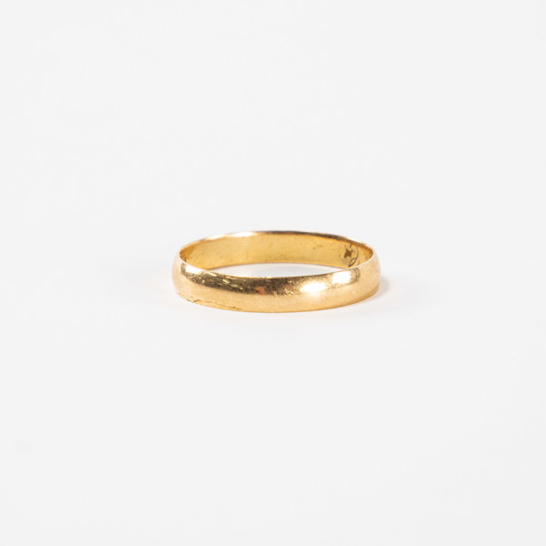 Slät ring, 18k guld, storlek 18, 1,9 gram