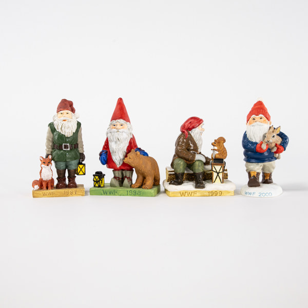 Tomtar, 4 st, WWF, högsta 12,5 cm