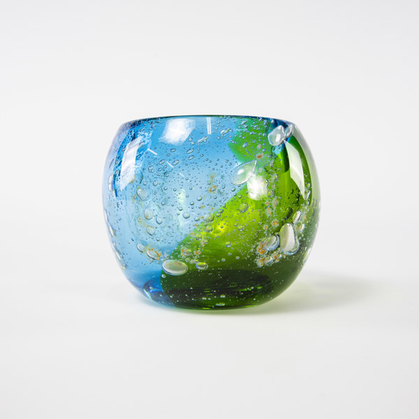 Hanne Dreutler, vas, "Gallax Haväng", signerad, daterad 1978, Studio Åhus, höjd 12 cm