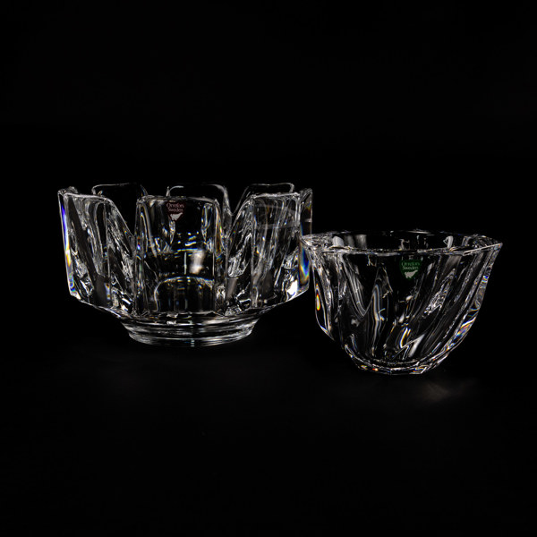 Skålar, 2 st, Orrefors, bl a "Corona", högsta 11 cm