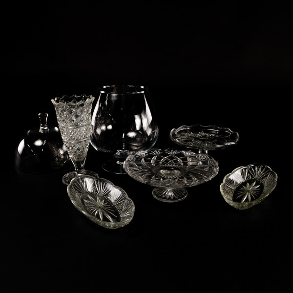 Glas, 7 delar, fat, skål, vas, högsta 20 cm