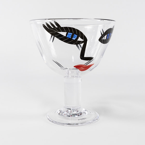 Ulrica Hydman-Vallien, skål på fot, "Open Minds", signerad, Kosta Boda, höjd 20,5 cm