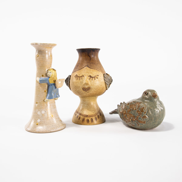 Stengodsföremål, 3 st, bl a Christian Thorup, höjd 16,5 cm och mindre