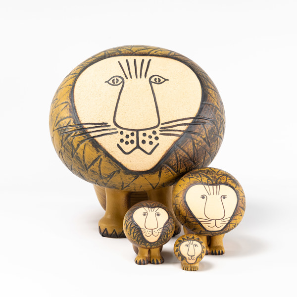 Lisa Larson, Lejon, 4 st, Maxi, Midi, Mellan, Mini, K-Studion