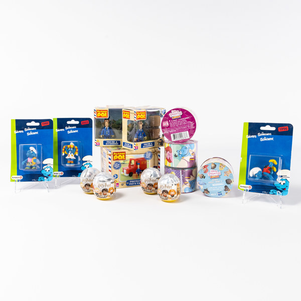 Leksaker, 14 delar, bl a Smurfar, i originalförpackningar