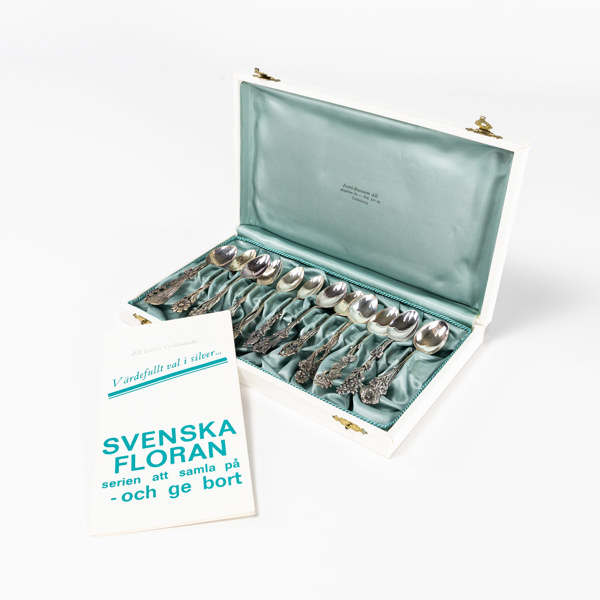 Kaffeskedar, "Svenska Floran", 12 st, silver, GEWE, 108,6 gram