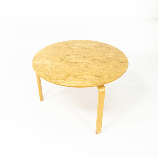 Soffbord, masurbjörk, diameter 80 cm, höjd 52 cm