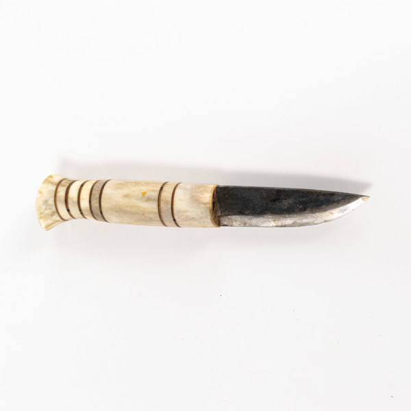 Alf Willenfeldt, kniv, sydsamisk, signerad, 18,5 cm