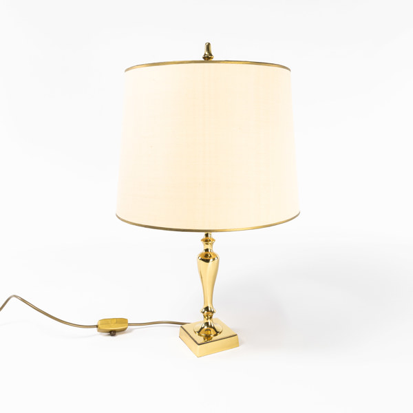 Bordslampa, gulmetall, höjd 53 cm